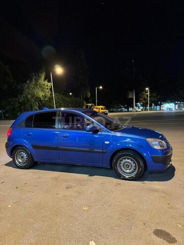 Kia Rio-4
