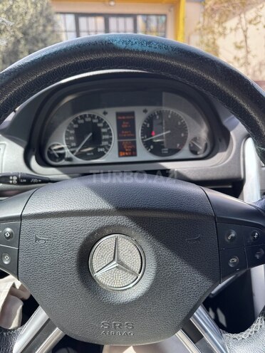 Mercedes B 150-7
