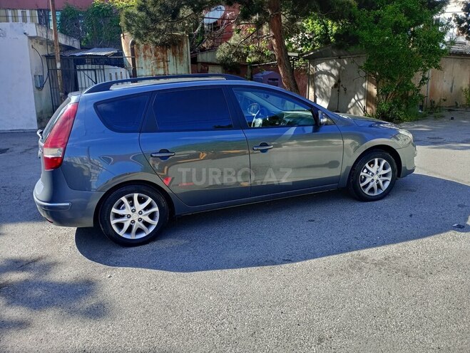 Hyundai i30-10