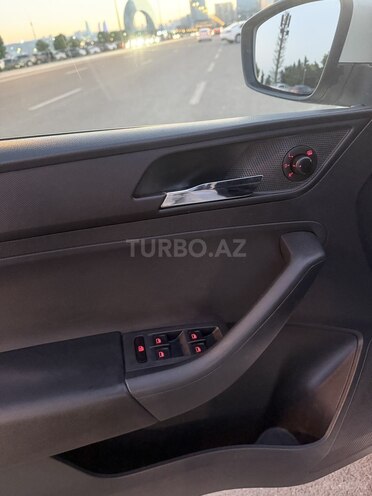 SEAT Toledo-13