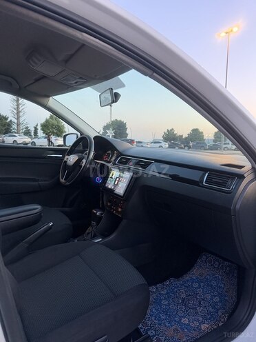 SEAT Toledo-8