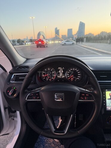 SEAT Toledo-12