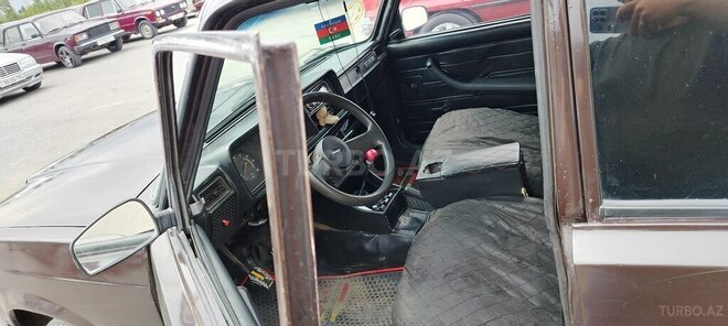 LADA (VAZ) 2107-3