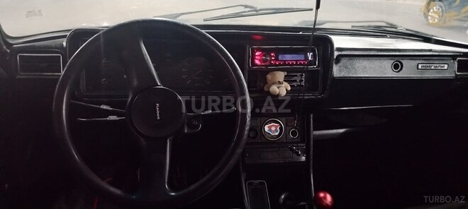 LADA (VAZ) 2107-4