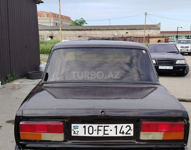 LADA (VAZ) 2107-5