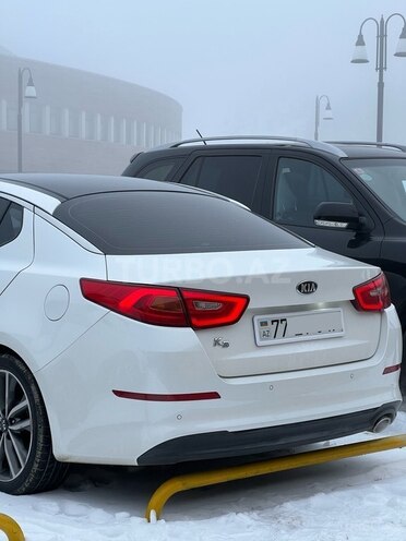 Kia K5-7