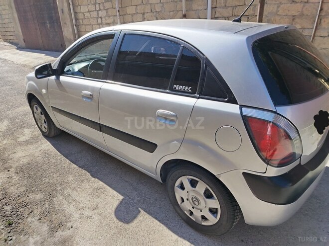 Kia Rio-9