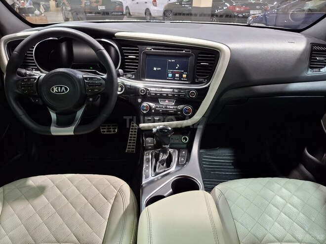 Kia Optima-14