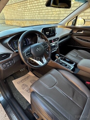 Hyundai Santa Fe-10