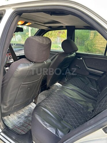Mercedes C 200-7