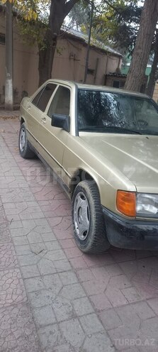Mercedes 190-3