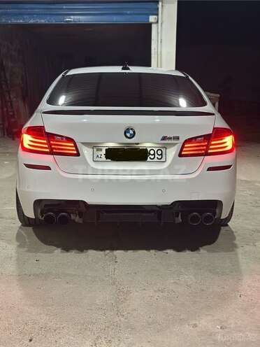 BMW 528-2