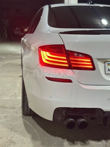 BMW 528-17