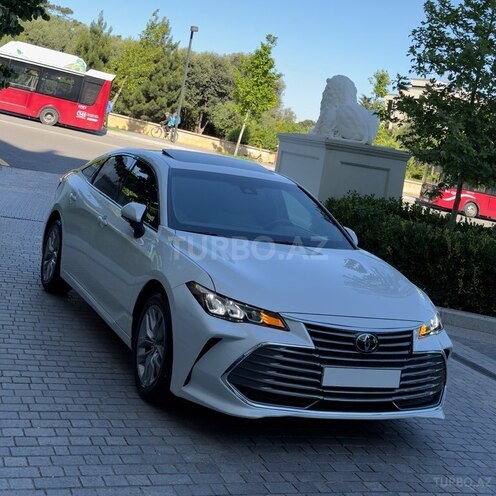Toyota Avalon-2