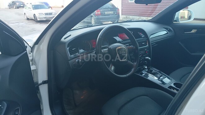 Audi A4-6