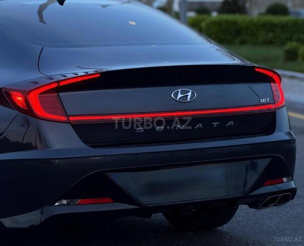 Hyundai Sonata-6