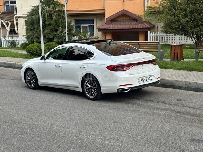 Hyundai Grandeur-6