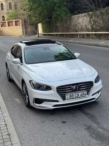 Hyundai Grandeur-7
