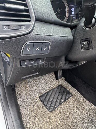Hyundai Grandeur-15