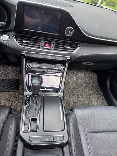 Hyundai Grandeur-16