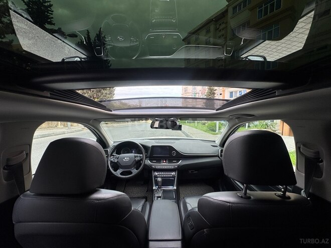Hyundai Grandeur-19