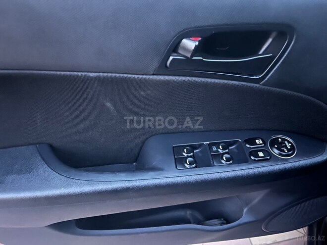 Hyundai i30-3