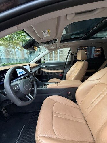 Hyundai Sonata-11
