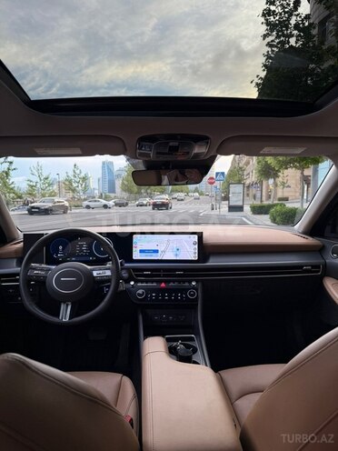 Hyundai Sonata-19
