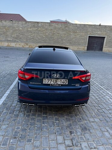 Hyundai Sonata-13
