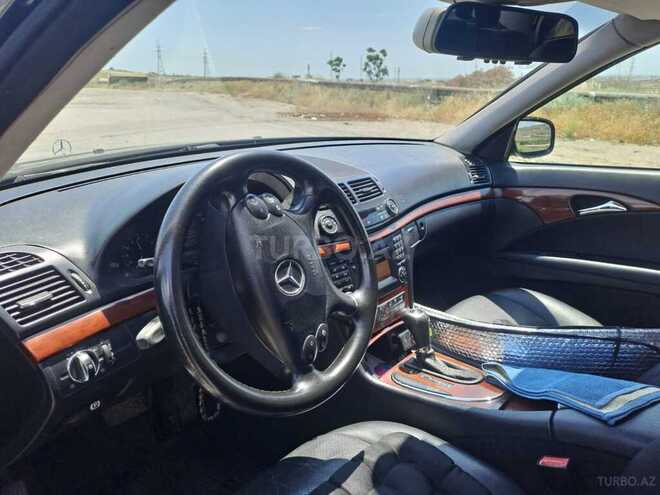 Mercedes E 220-3