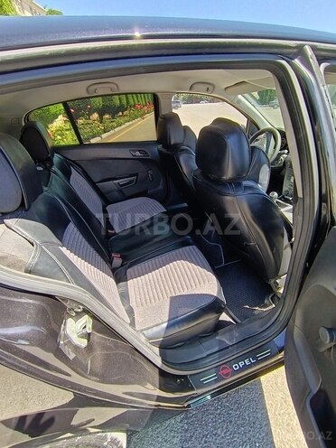 Opel Astra-11