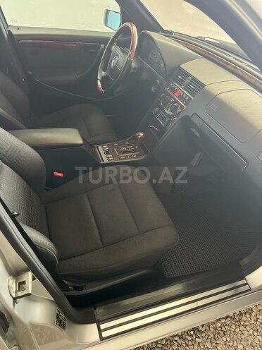 Mercedes C 240-5
