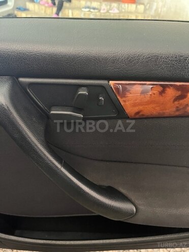 Mercedes C 240-7