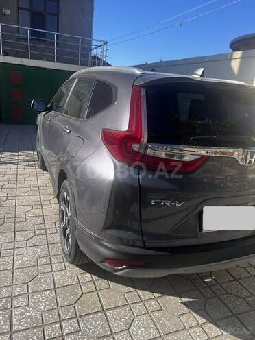 Honda CR-V-6