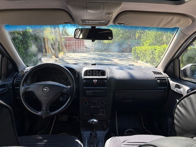 Opel Astra-15