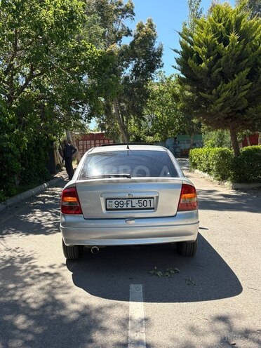 Opel Astra-8