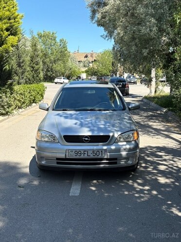 Opel Astra-1