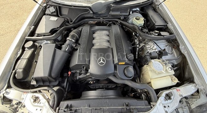Mercedes E 240-14