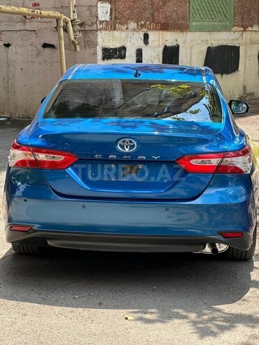 Toyota Camry-4