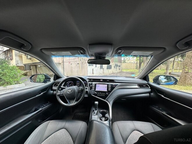 Toyota Camry-8