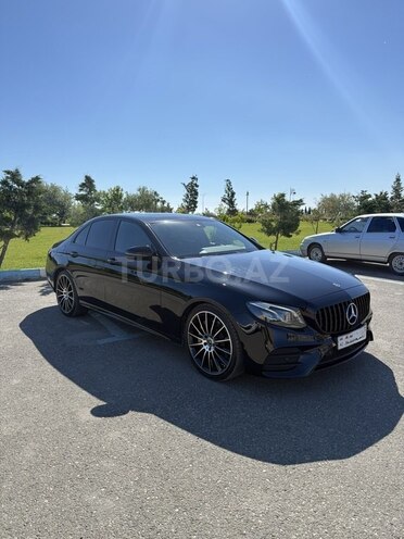 Mercedes E 300-4