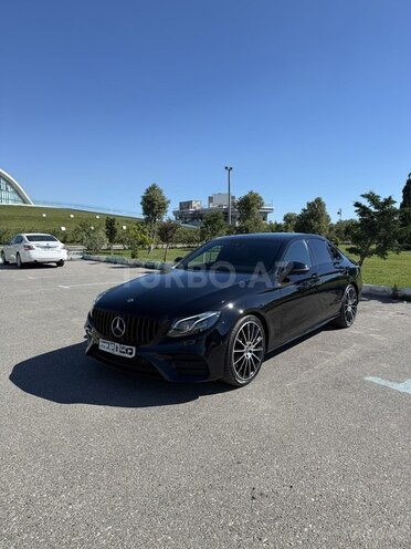 Mercedes E 300-2