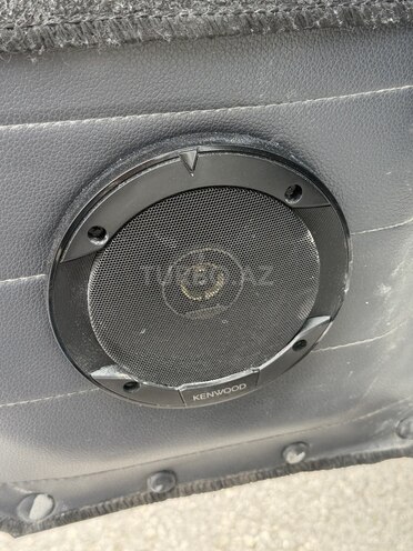 UAZ Hunter-13