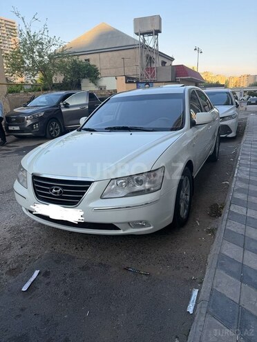Hyundai Sonata-9