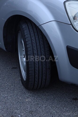 Kia Rio-7