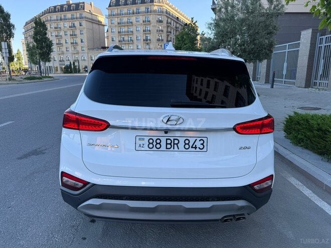 Hyundai Santa Fe-7