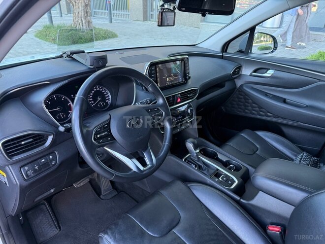 Hyundai Santa Fe-6