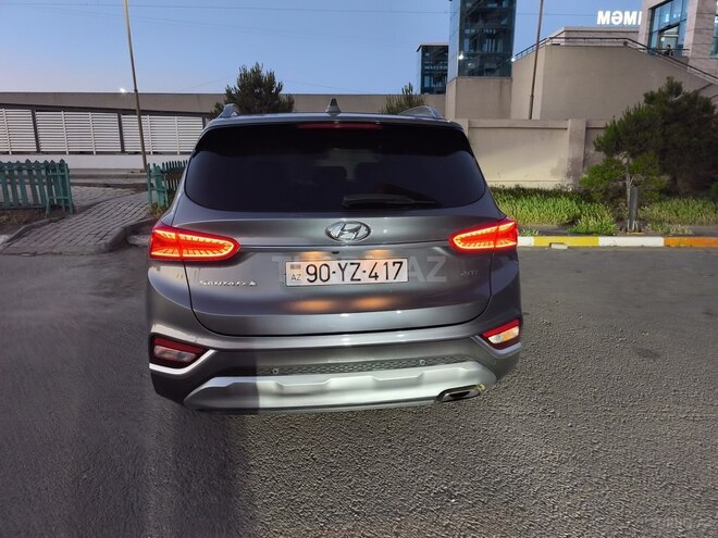 Hyundai Santa Fe-6