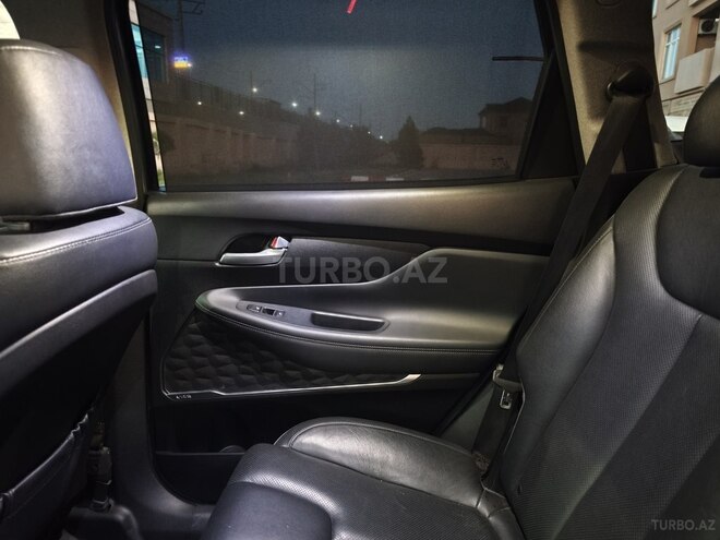 Hyundai Santa Fe-16