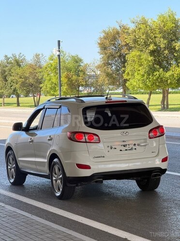 Hyundai Santa Fe-7